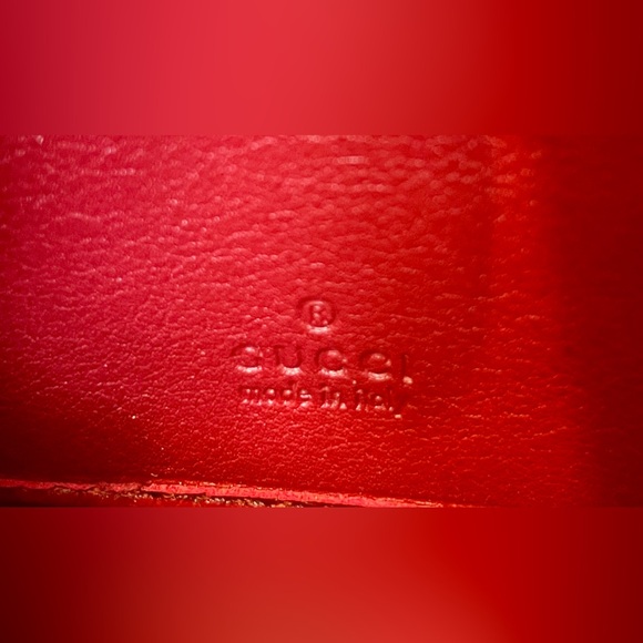 Gucci Guccissima micro GG Spur Belted Patent Leather Red Wallet W/ Satin Dustbag - Picture 3 of 16